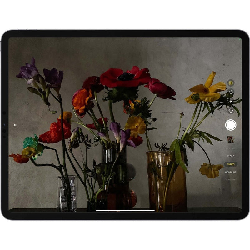 Apple iPad Pro (5th Generation) A2379 Tablet - 12.9" - Apple M1 - 8 GB - 128 GB Storage - iPadOS 14 - 5G - Space Gray