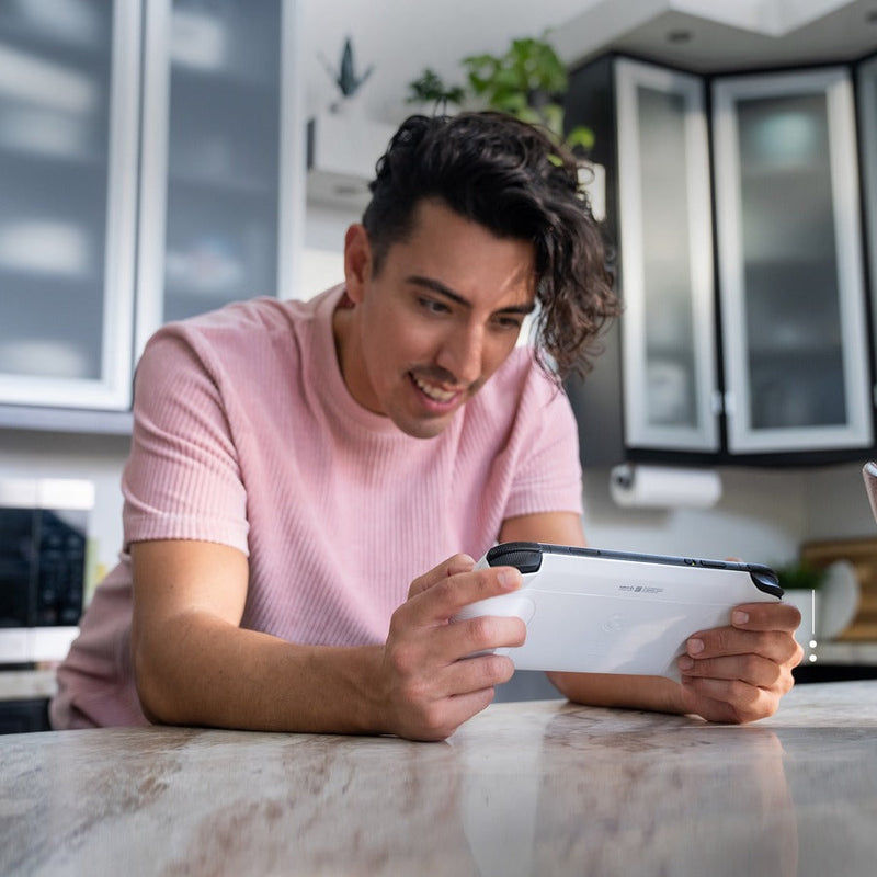 Logitech G CLOUD Gaming Handheld