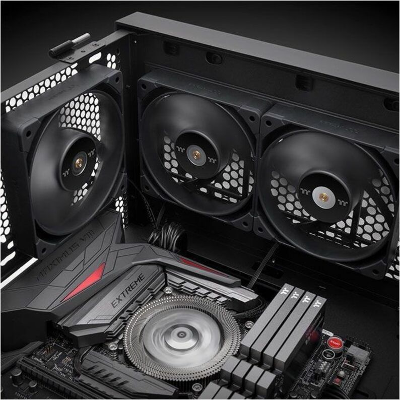 Thermaltake TOUGHFAN 14 Pro High Static Pressure PC Cooling Fan (Single Fan Pack) - 1 Pack